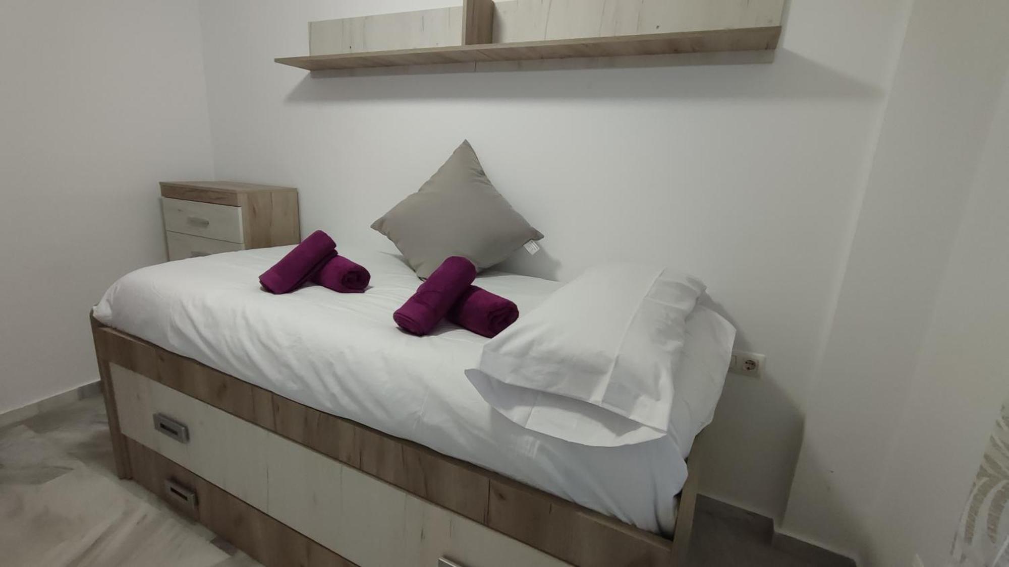 Apartamentos Seneca Junto Al Centro Μάλαγα Εξωτερικό φωτογραφία
