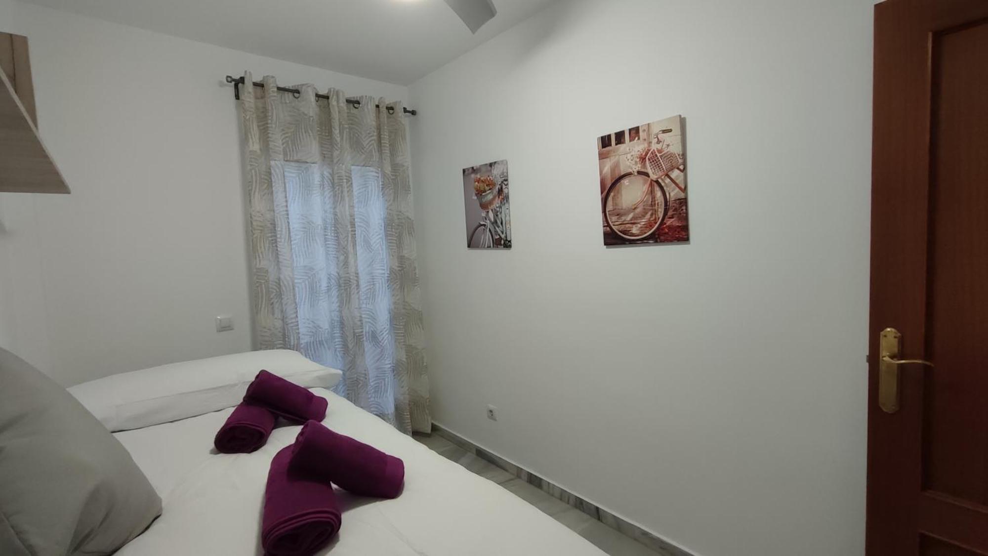 Apartamentos Seneca Junto Al Centro Μάλαγα Εξωτερικό φωτογραφία